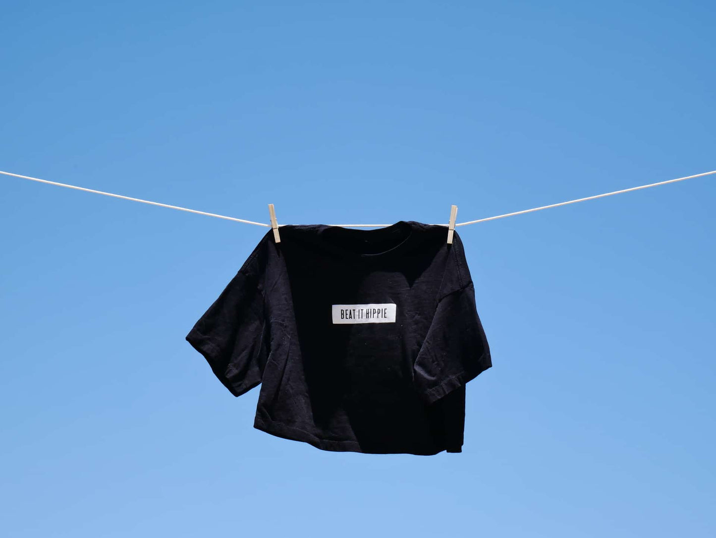 BEAT IT HIPPIE Flowy Tee